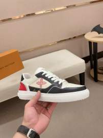 Picture of Louis Vuitton Shoes _SKULVsz38-44hnh021114979